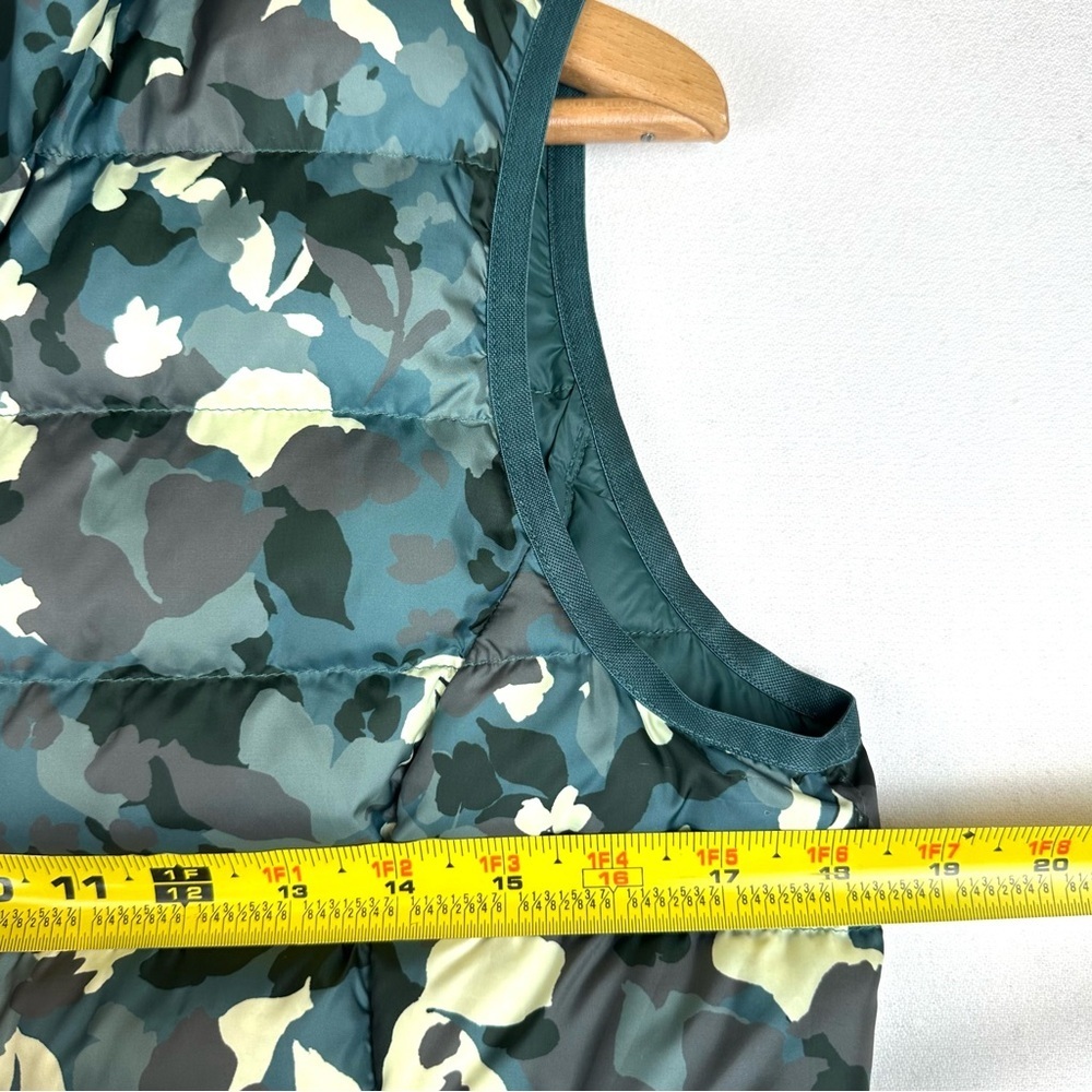 Eddie Bauer Camo Down EB650 Puffer Vest Gorpcore Outdoors - Picture 9 of 10
